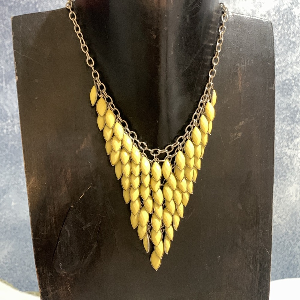 Pale yellow bib necklace